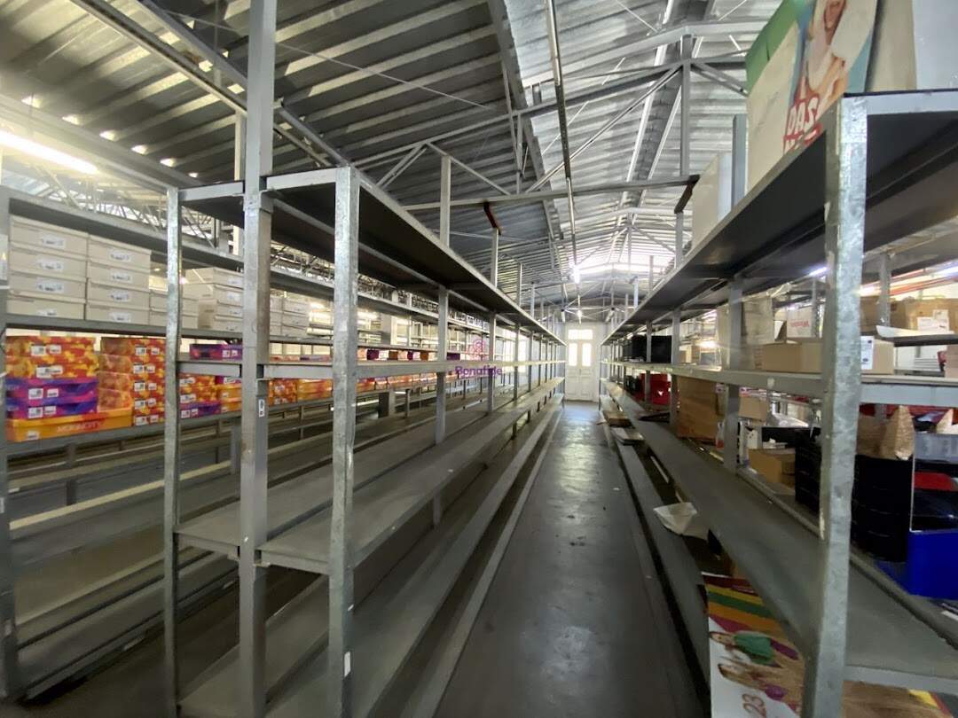 Salão à venda no Centro: 