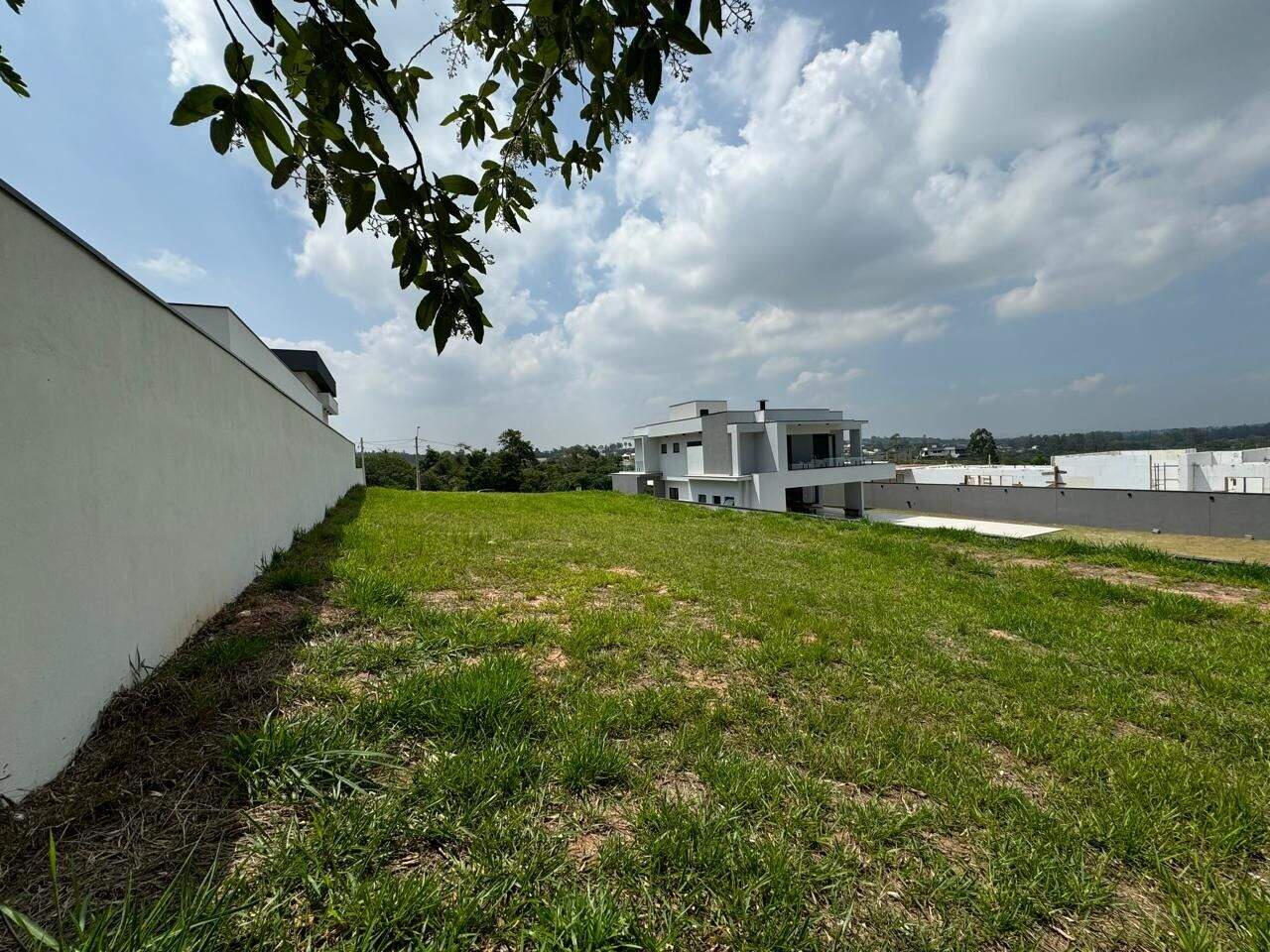 Terreno à venda no Medeiros: 