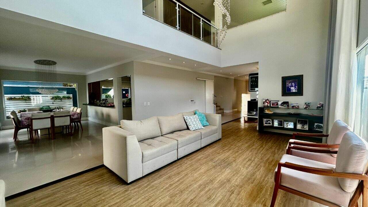 Casa à venda no Loteamento Reserva da Serra: 