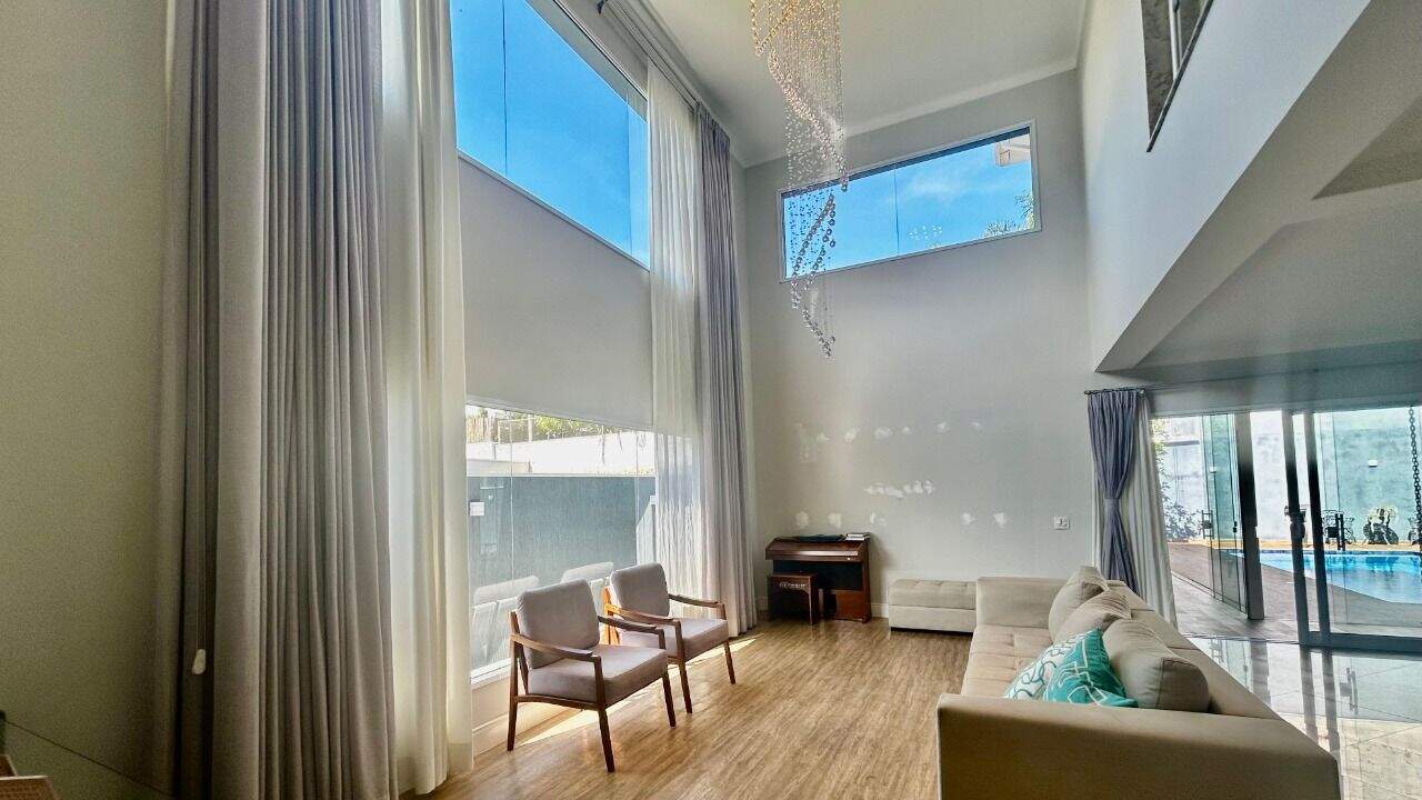 Casa à venda no Loteamento Reserva da Serra: 