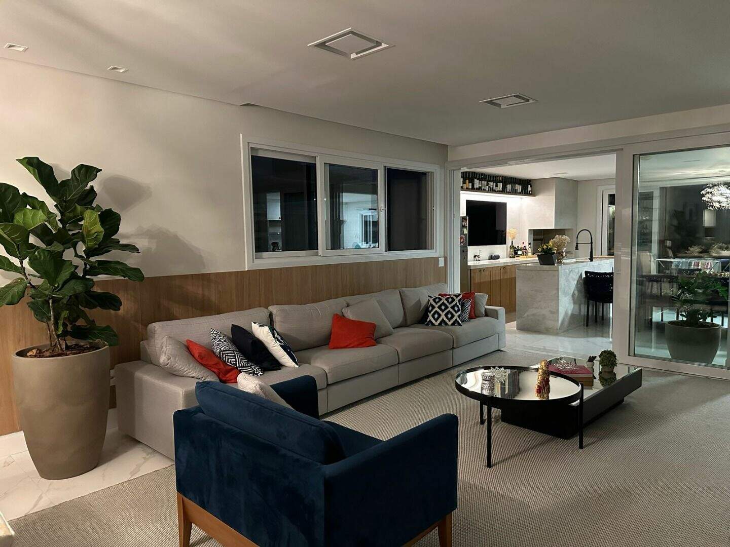 Casa à venda no Engordadouro: 