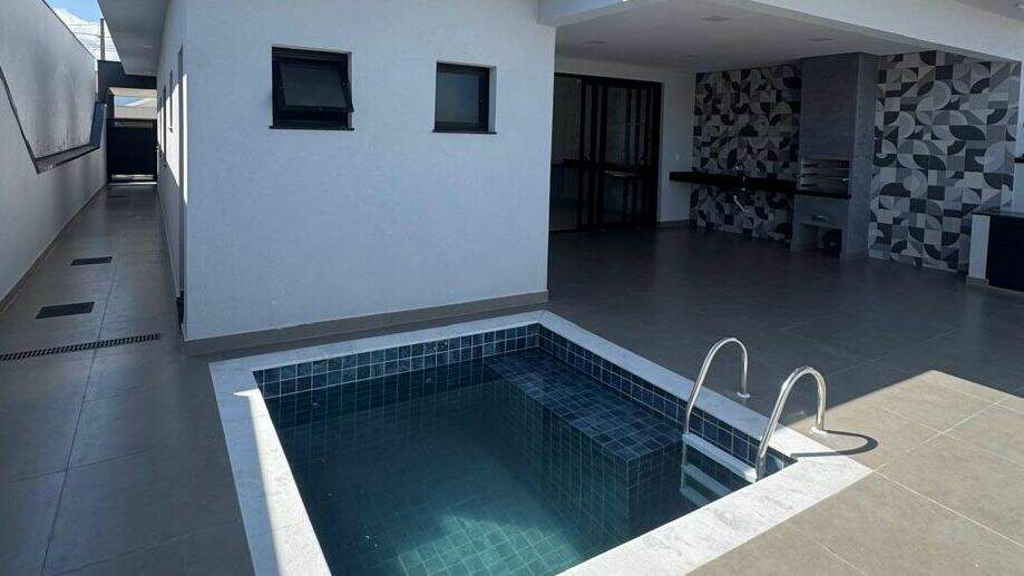 Casa à venda no Jacaré: 