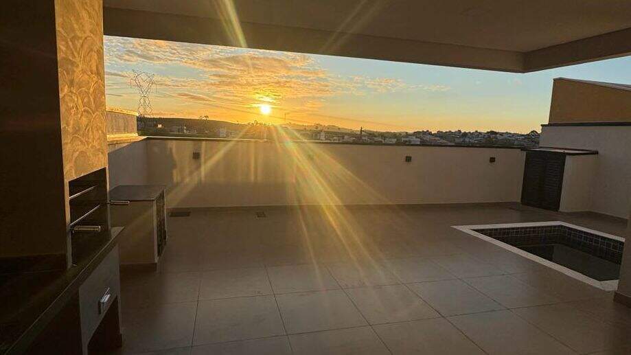 Casa à venda no Jacaré: 