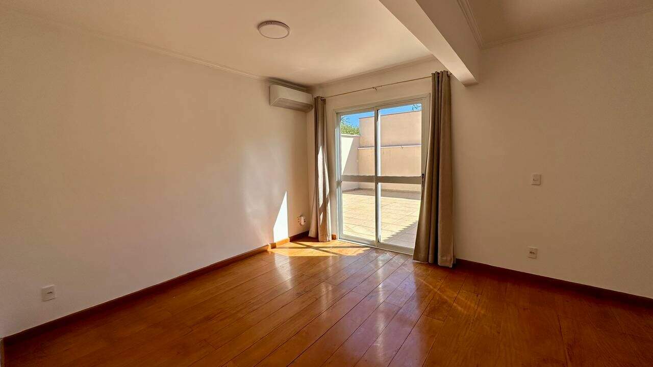 Casa à venda no Loteamento Reserva Ermida: 