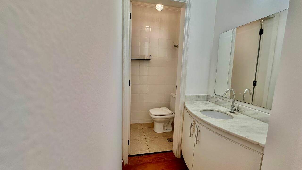 Casa à venda no Loteamento Reserva Ermida: 