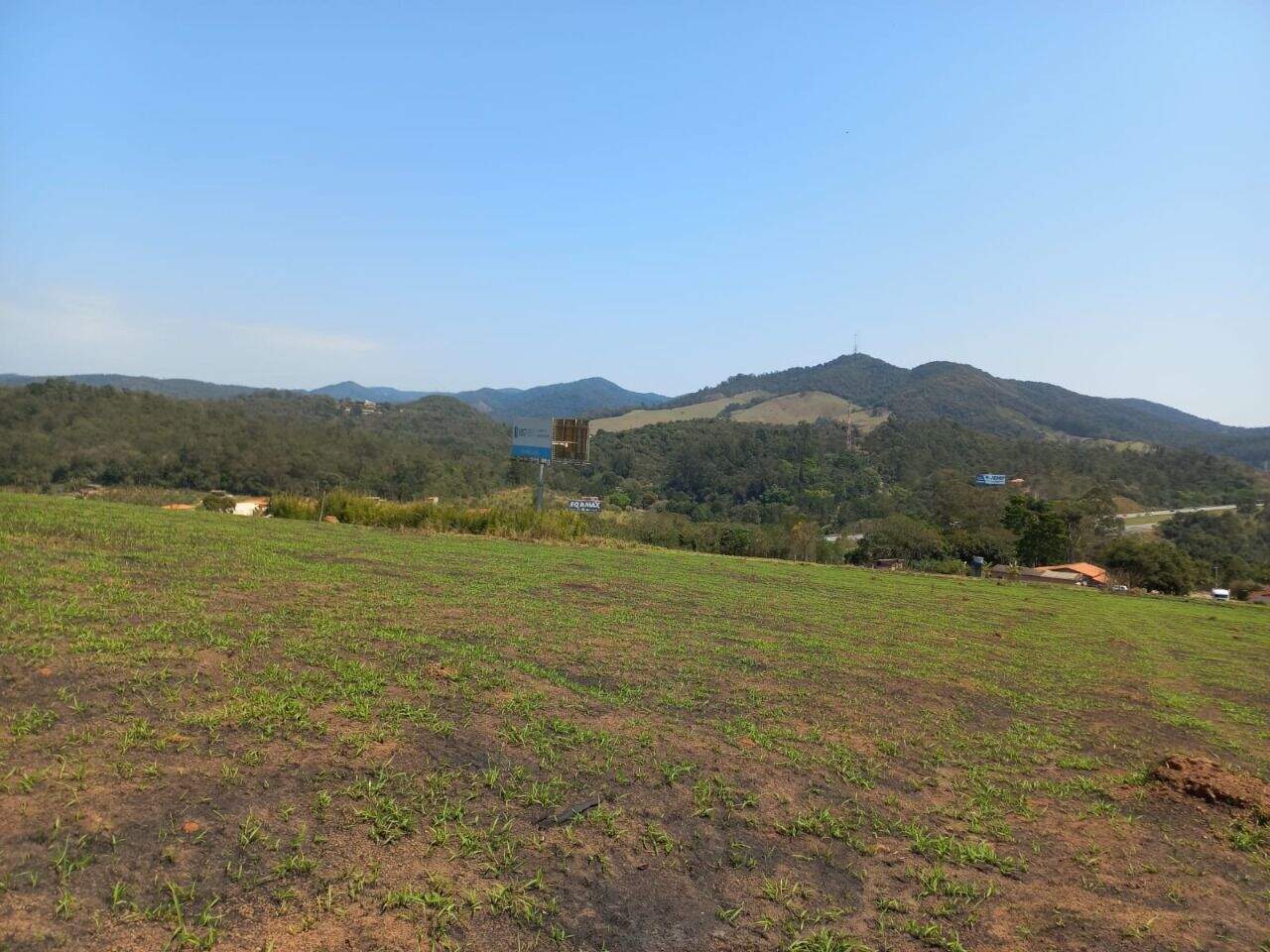 Terreno à venda no Vila Maringá: 