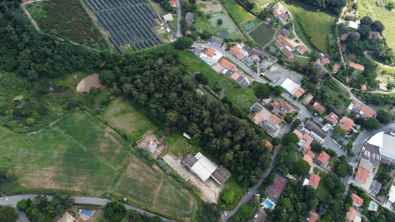 Área à venda no Traviú: 