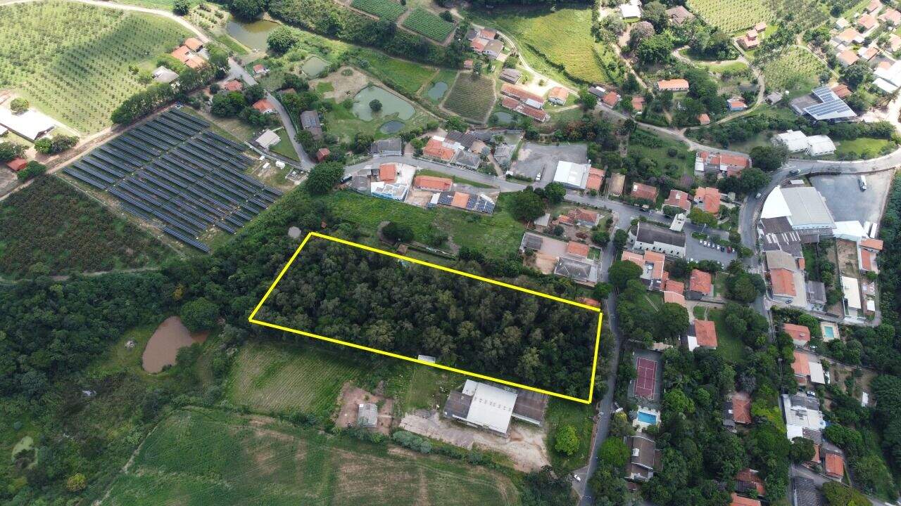 Área à venda no Traviú: 