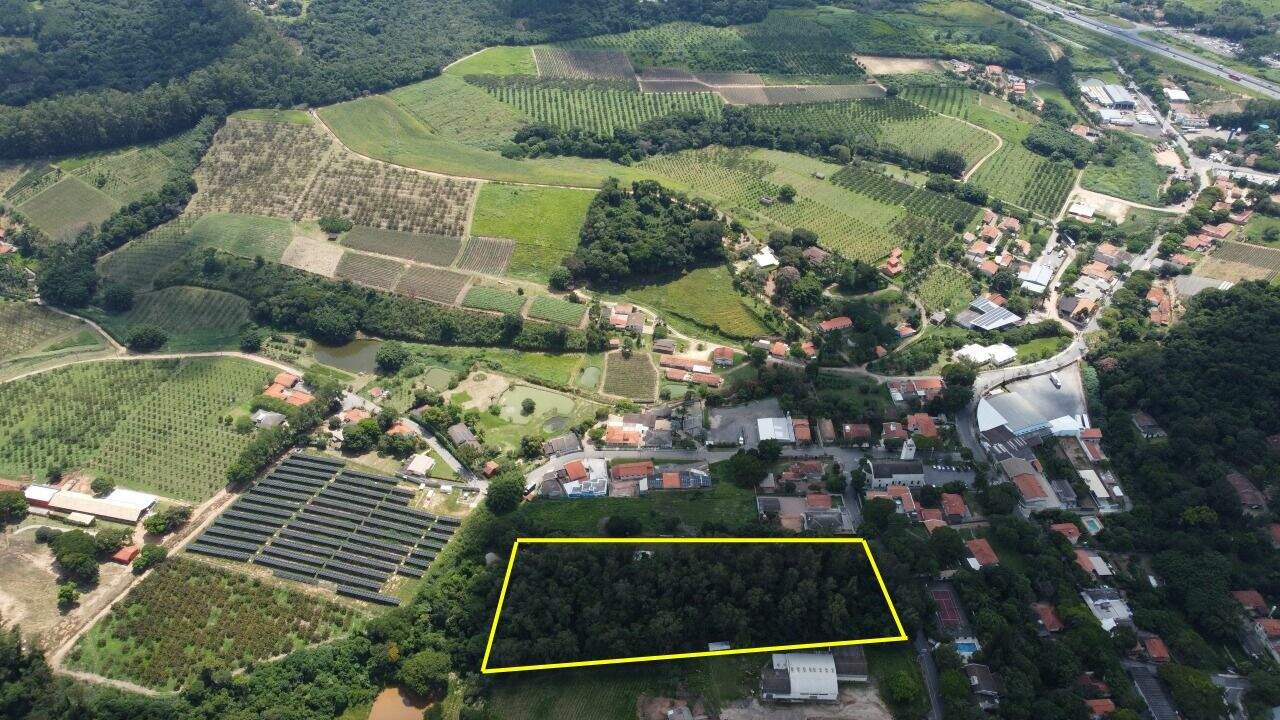 Área à venda no Traviú: 