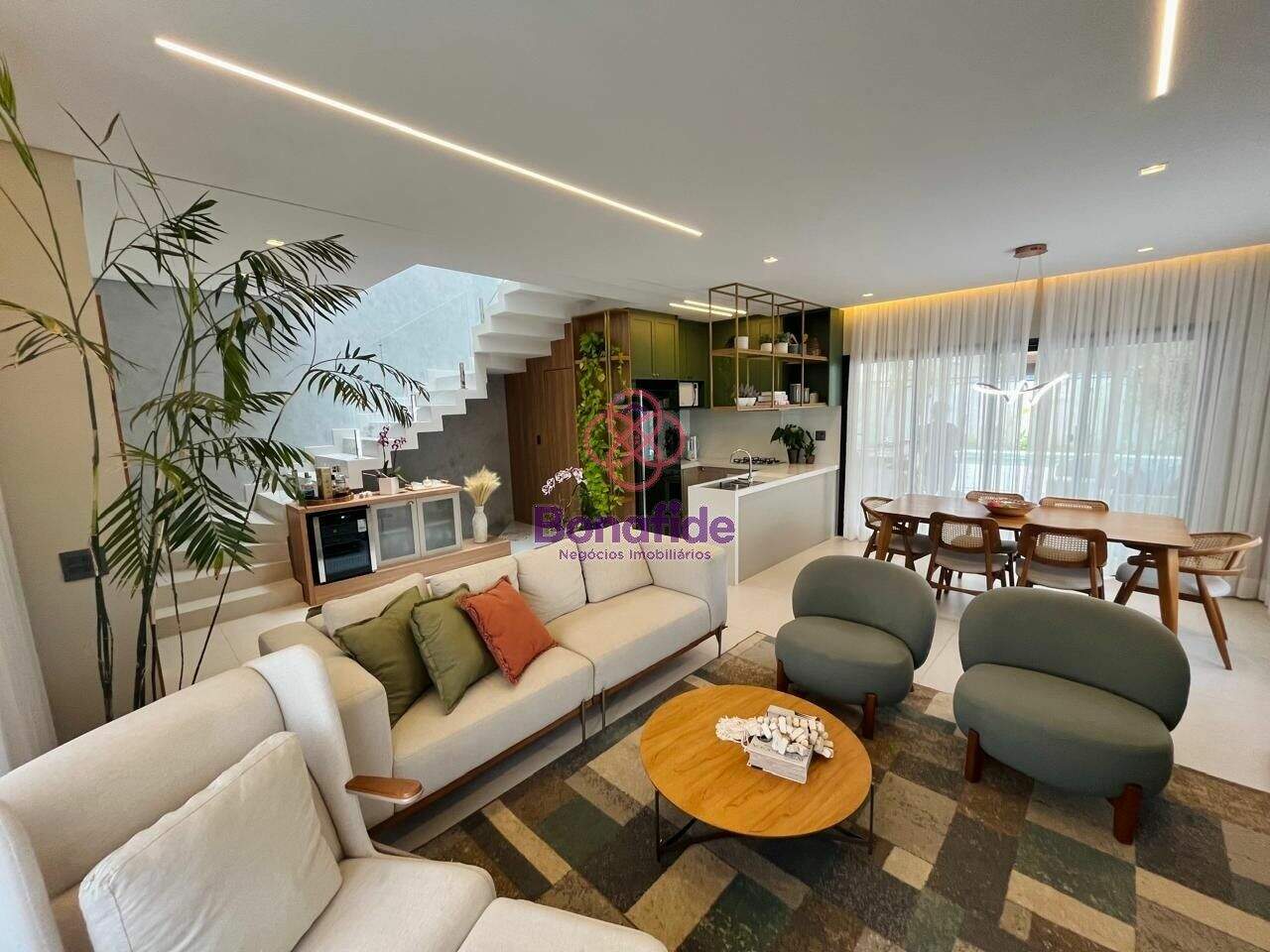 Sobrado à venda no Recanto Quarto Centenário: 