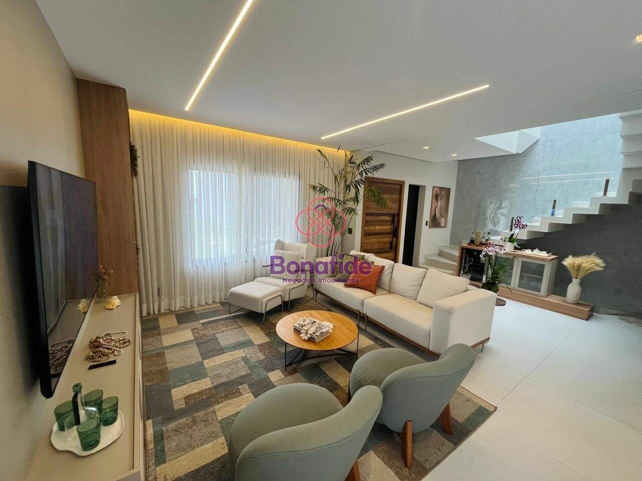 Sobrado à venda no Recanto Quarto Centenário: 