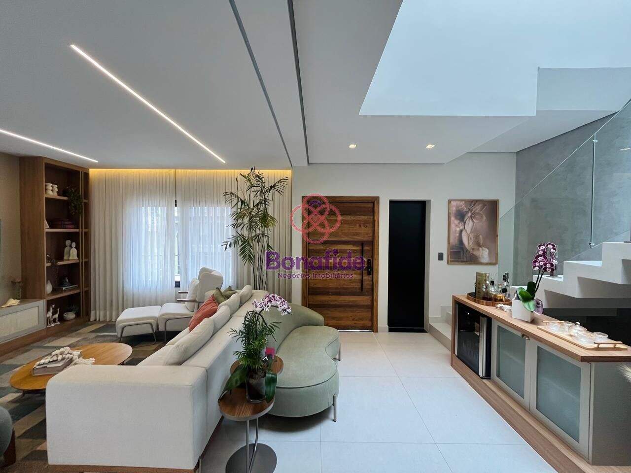 Sobrado à venda no Recanto Quarto Centenário: 