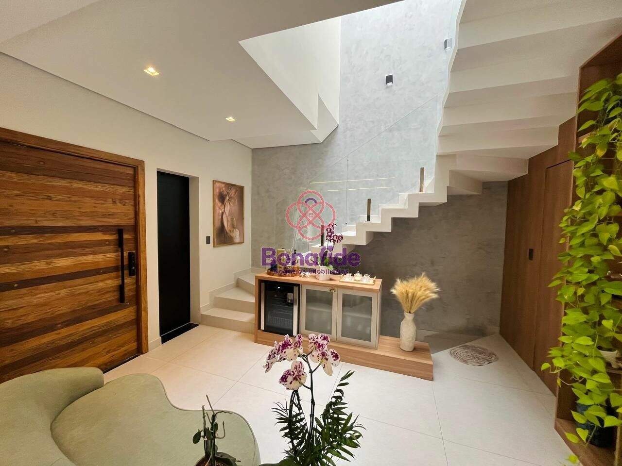 Sobrado à venda no Recanto Quarto Centenário: 