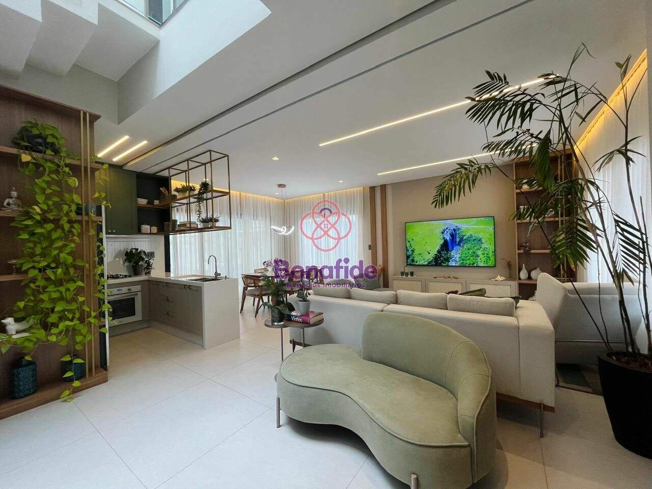 Sobrado à venda no Recanto Quarto Centenário: 