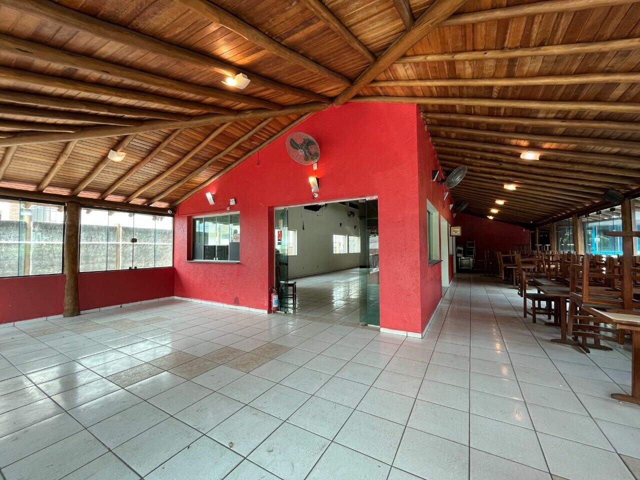 Salão à venda no Jardim Florestal: 