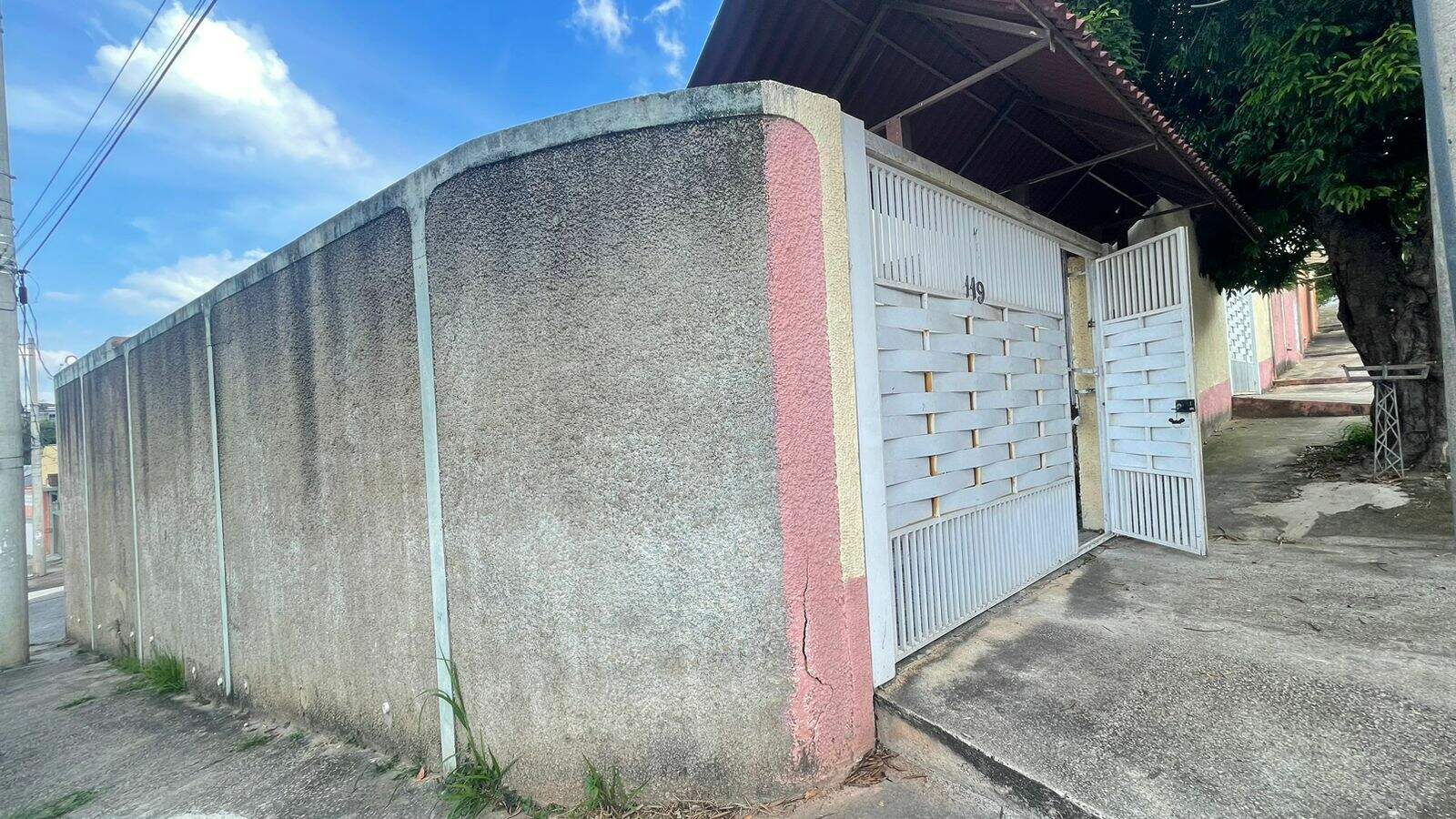 Casa à venda no Jardim Estádio: 