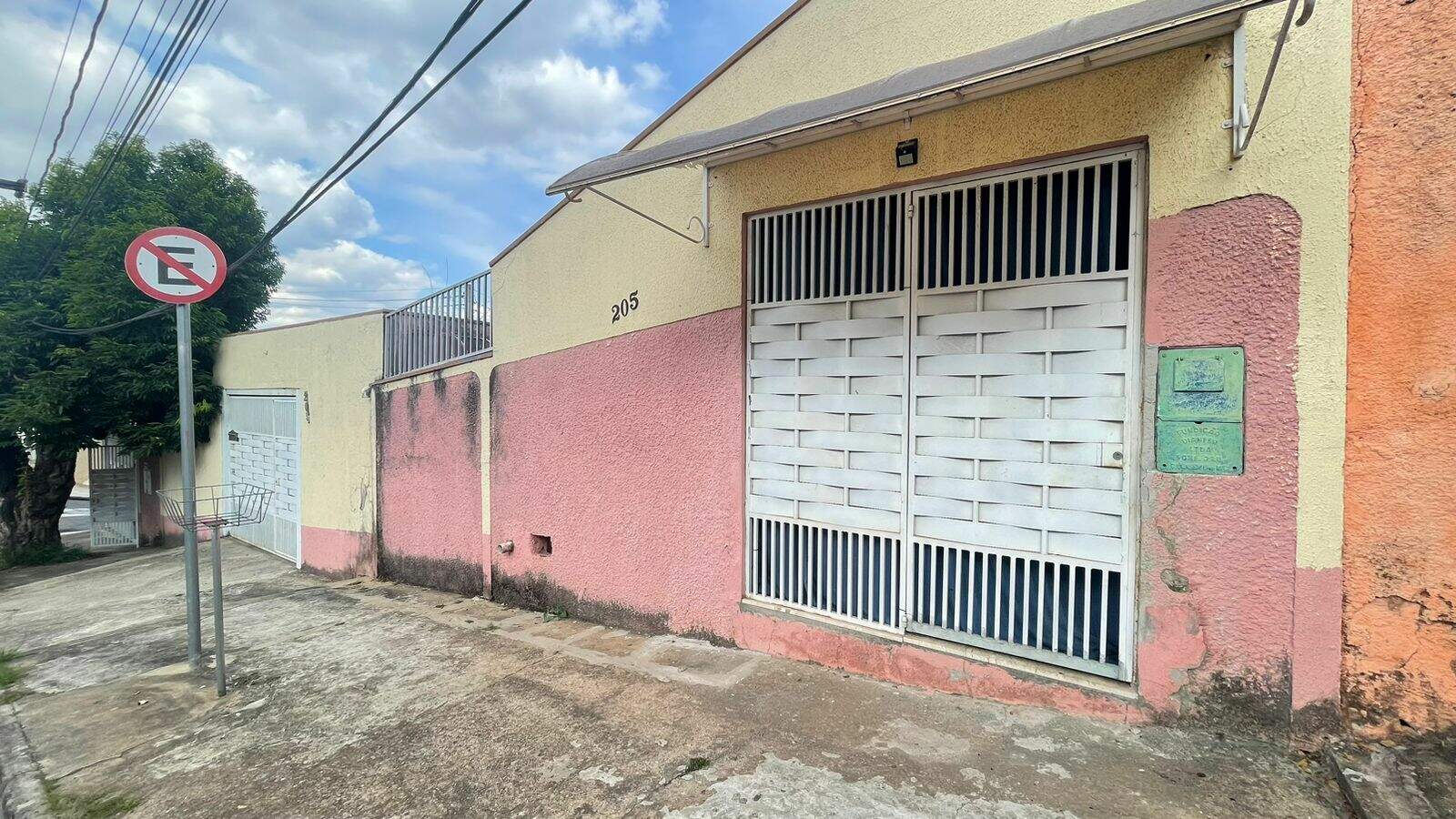 Casa à venda no Jardim Estádio: 