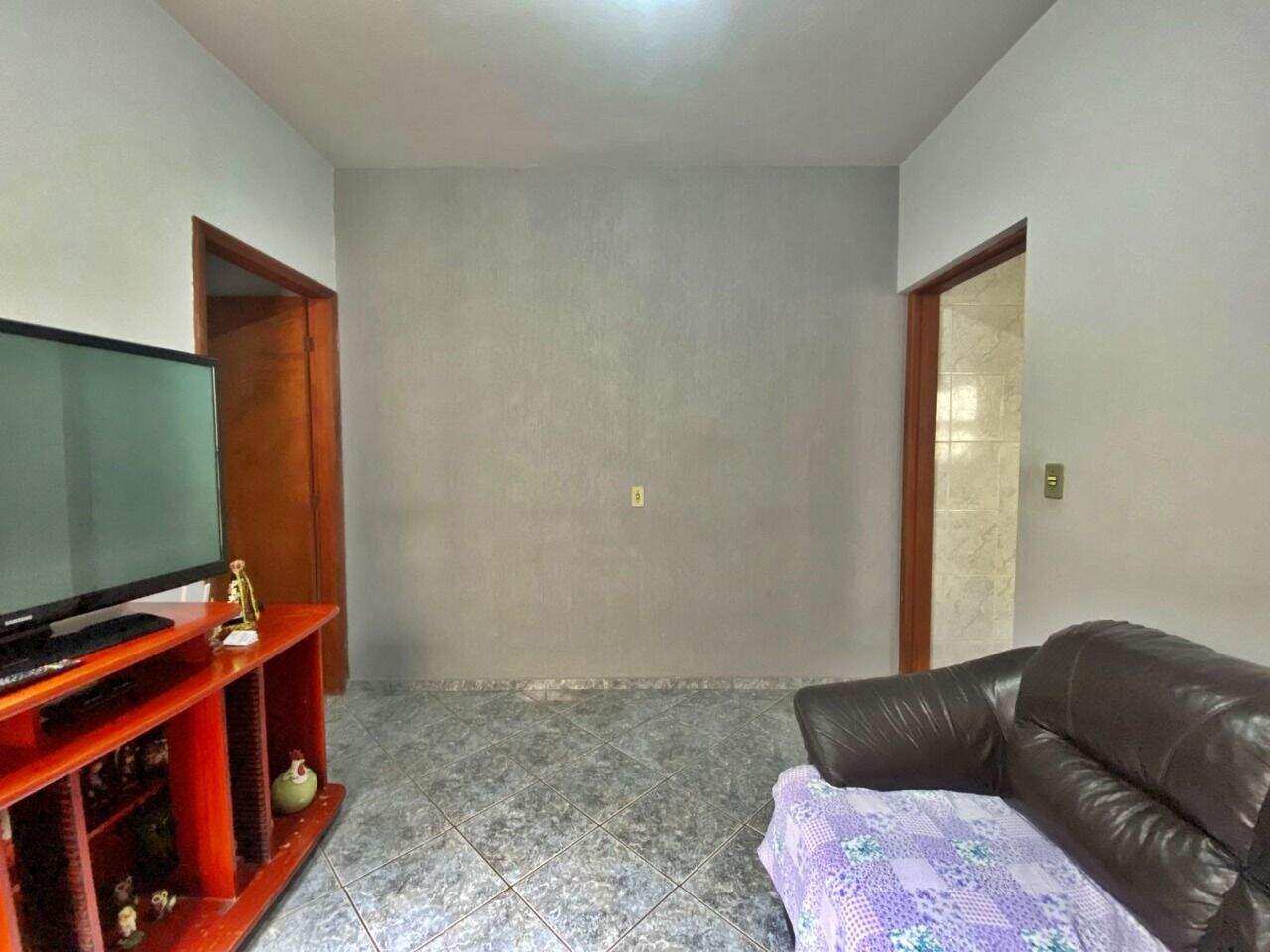 Casa à venda no Jacaré: 