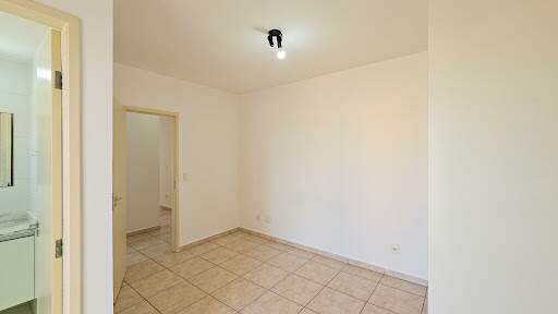 Apartamento à venda no Vila das Hortências: 