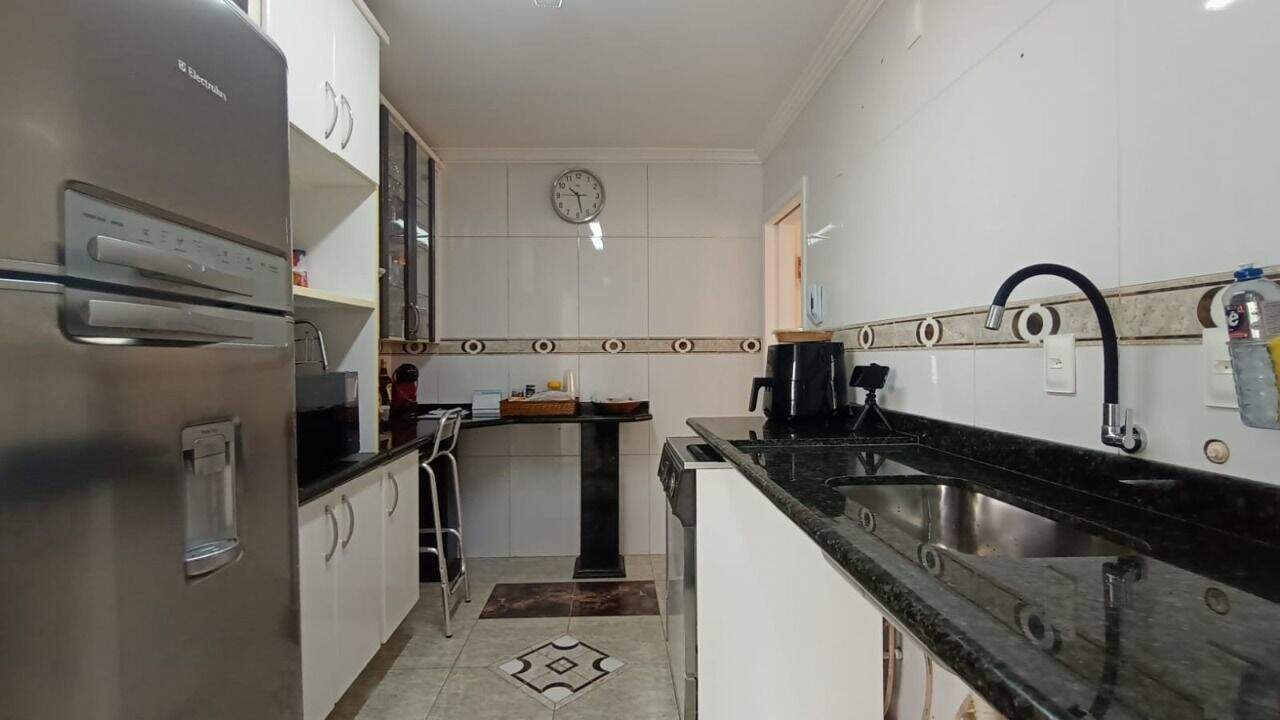 Apartamento à venda no Jardim Tannus: 