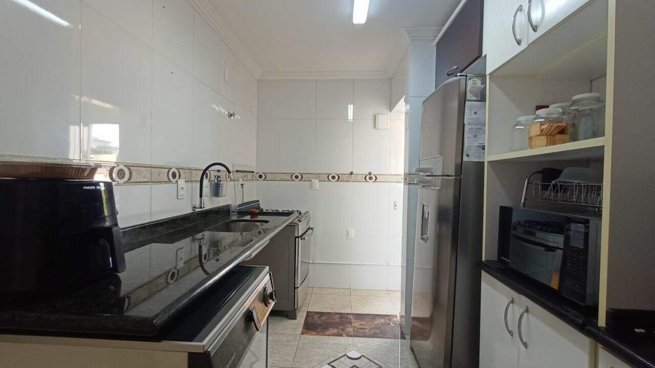 Apartamento à venda no Jardim Tannus: 