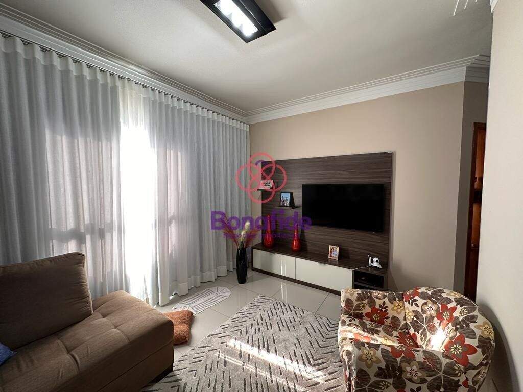 Apartamento à venda no Vila Guarani: 