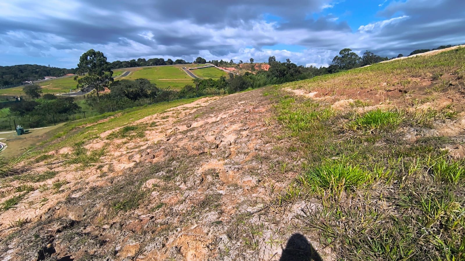 Terreno à venda no Ivoturucaia: 