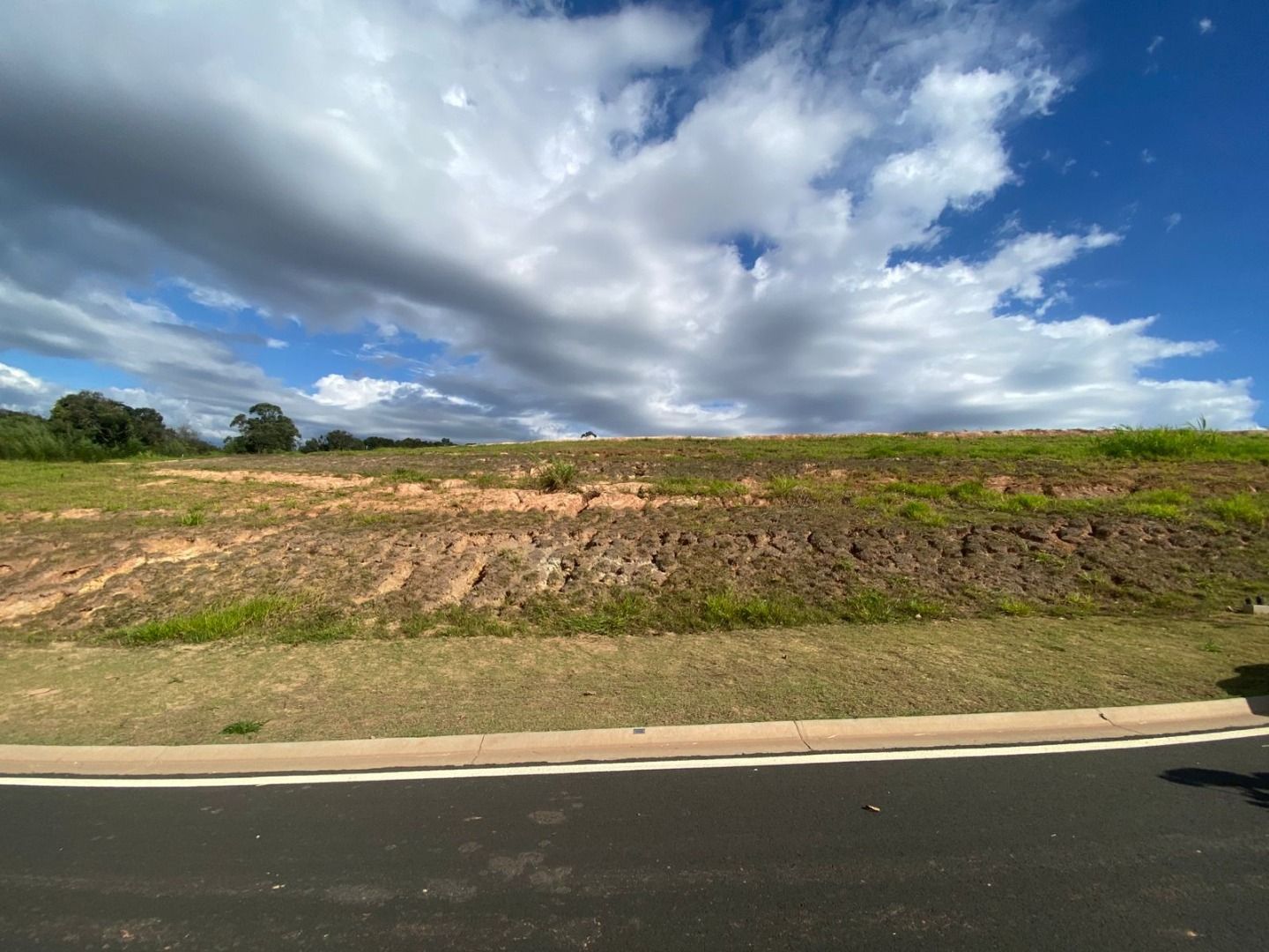 Terreno à venda no Ivoturucaia: 