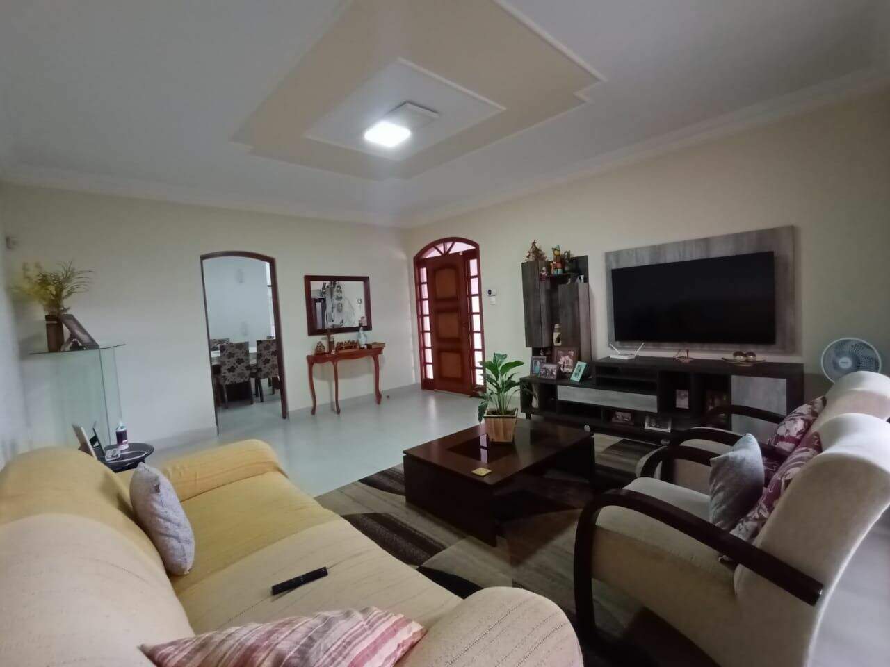 Casa à venda no Loteamento Reserva Ermida: 