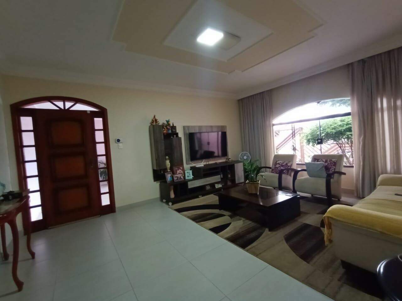 Casa à venda no Loteamento Reserva Ermida: 