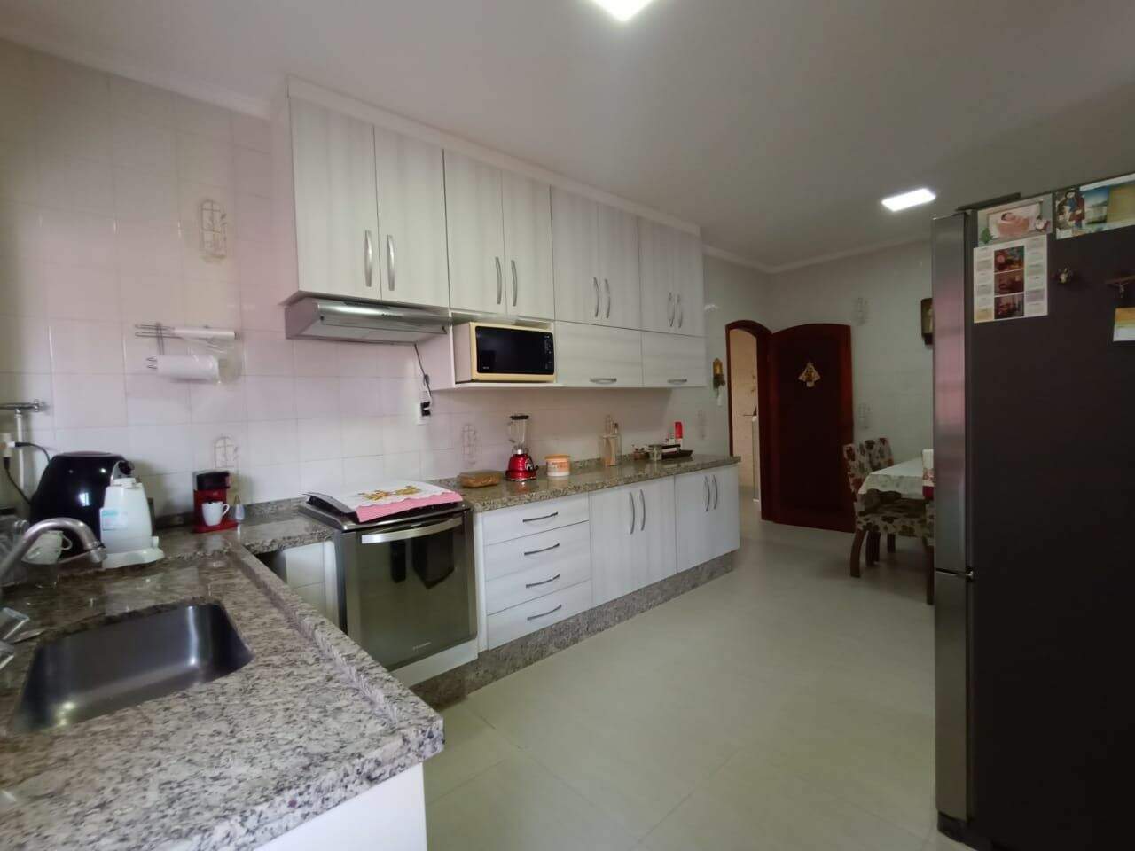 Casa à venda no Loteamento Reserva Ermida: 