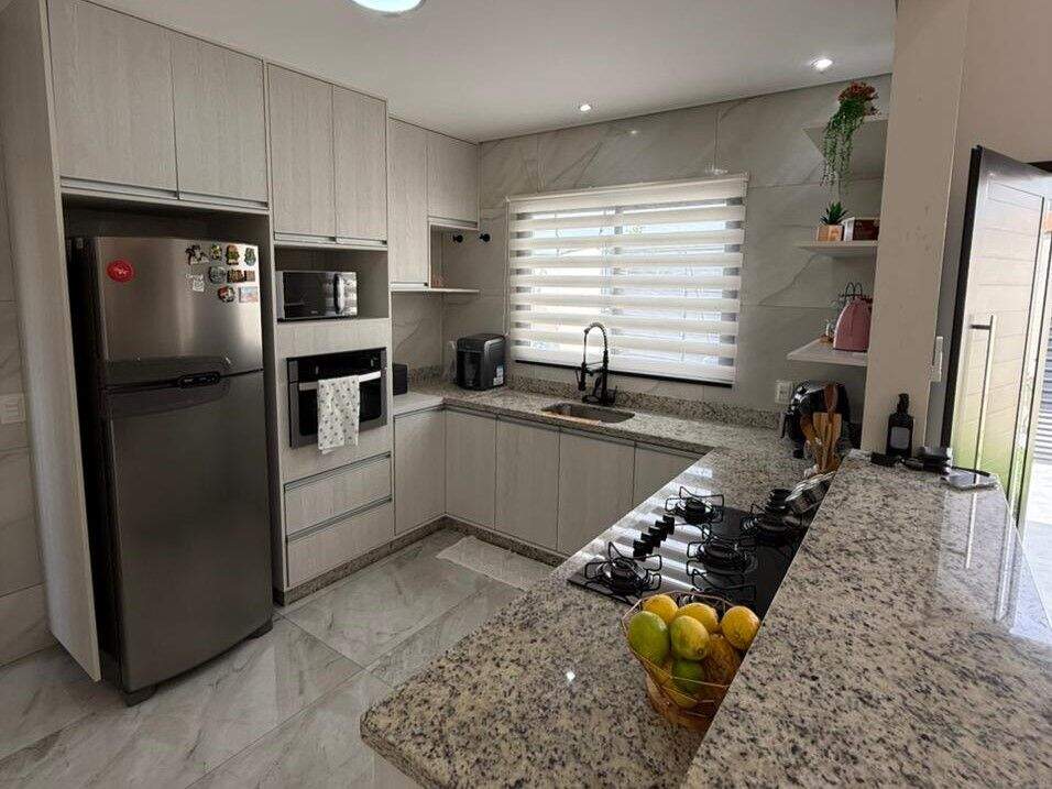 Casa à venda no Jardim Marambaia II: 