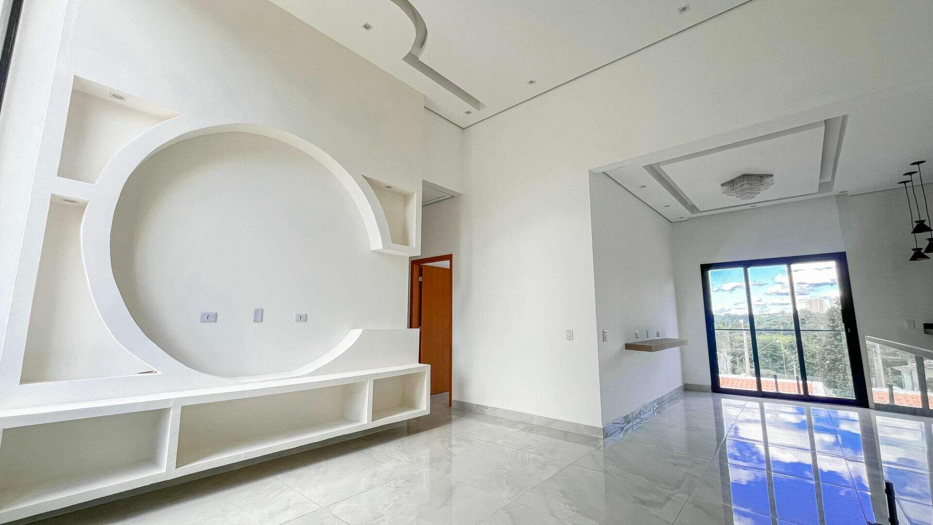 Casa à venda no Jardim Carolina: 