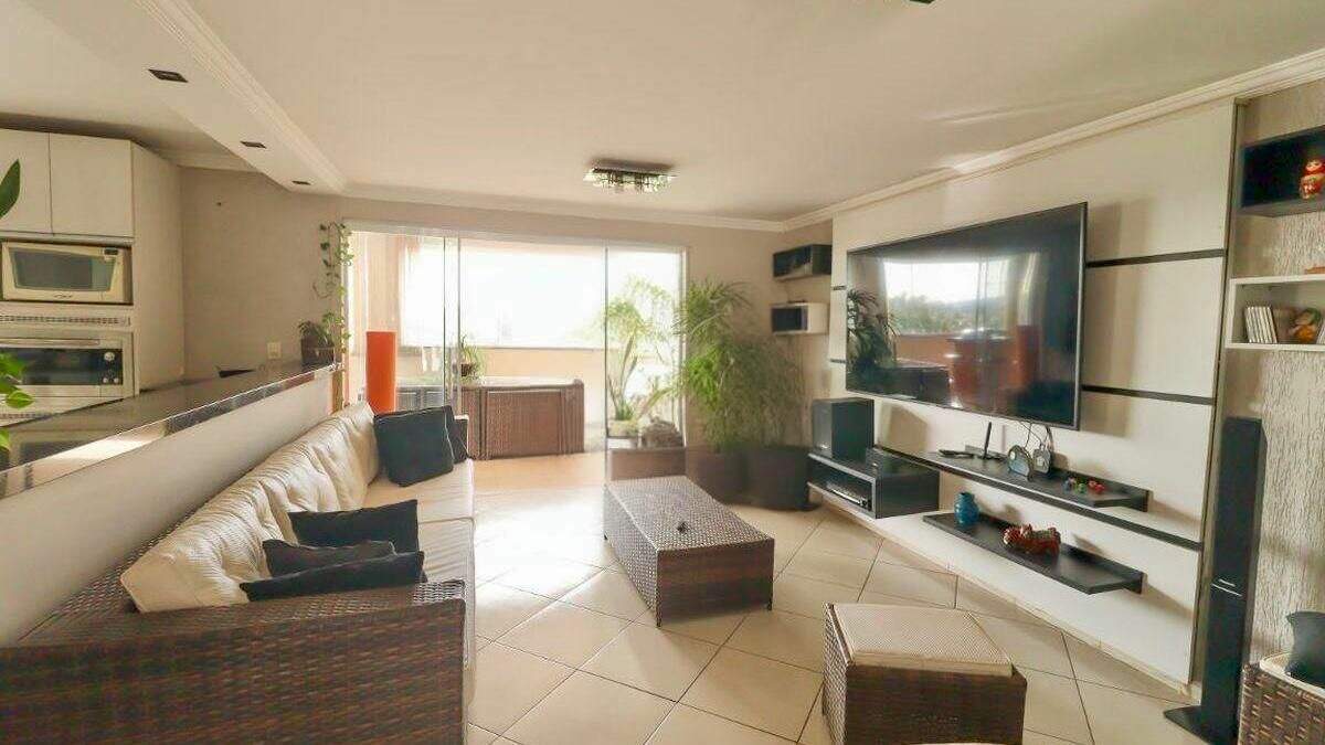 Sobrado à venda no Vila Nova Esperia: 