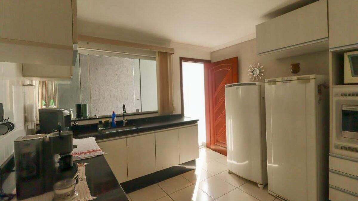 Sobrado à venda no Vila Nova Esperia: 