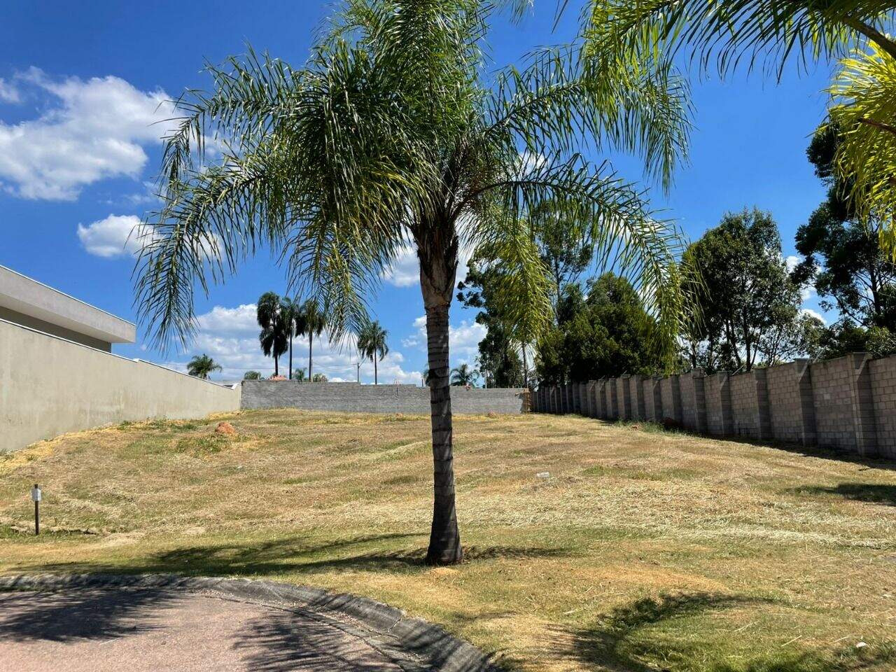 Terreno à venda no Dos Medeiros: 