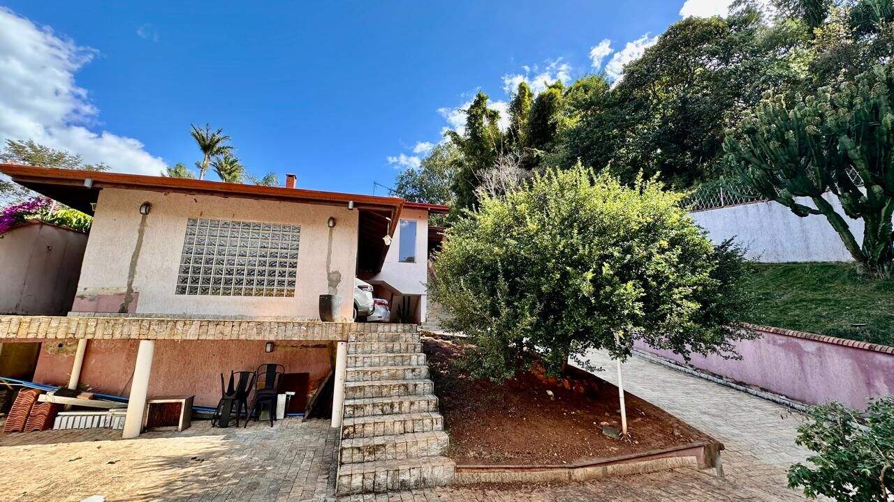 Casa à venda no Chácara Malota: 