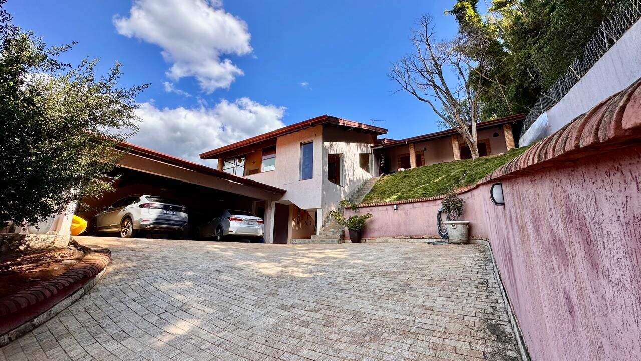 Casa à venda no Chácara Malota: 