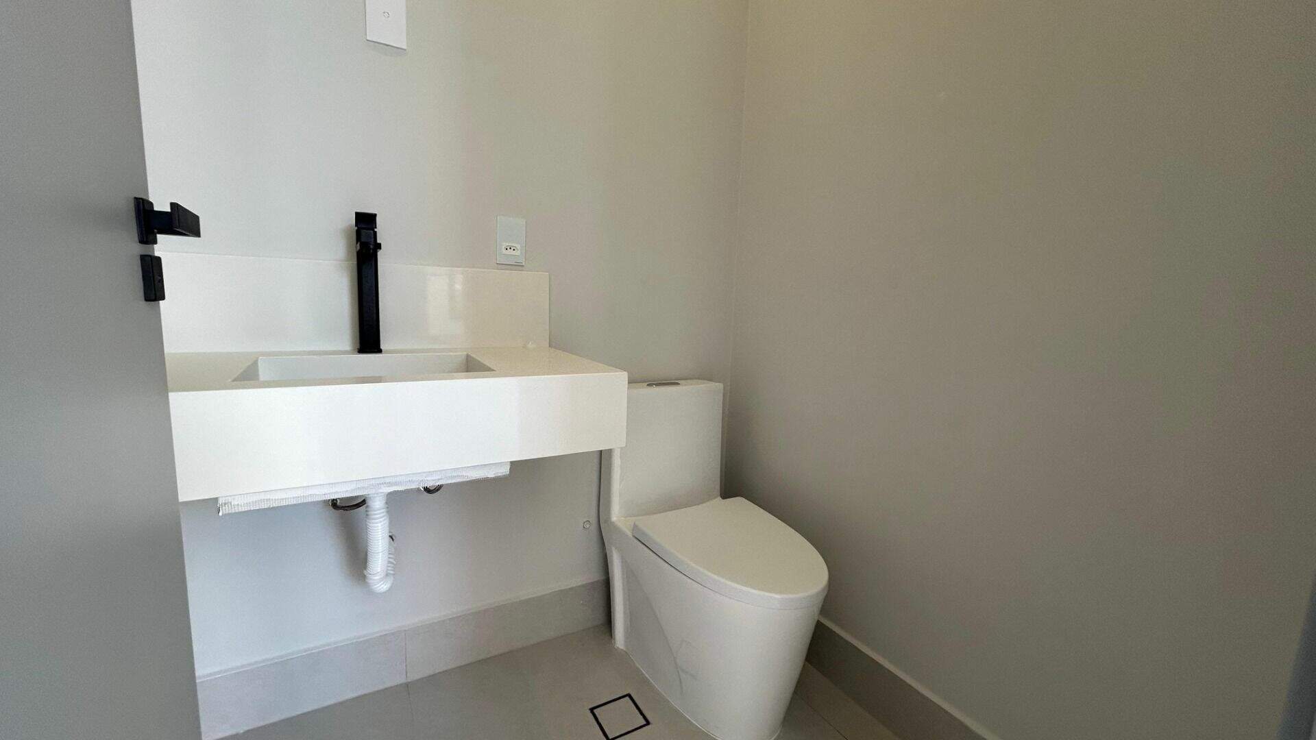 Casa à venda no Jardim Primavera: 