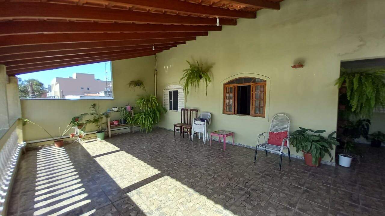 Casa à venda no Jardim Tarumã: 