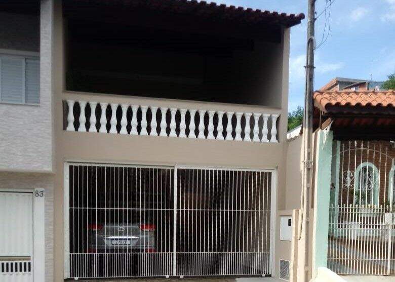 Casa à venda no Altos de Jordanésia (Jordanésia): 