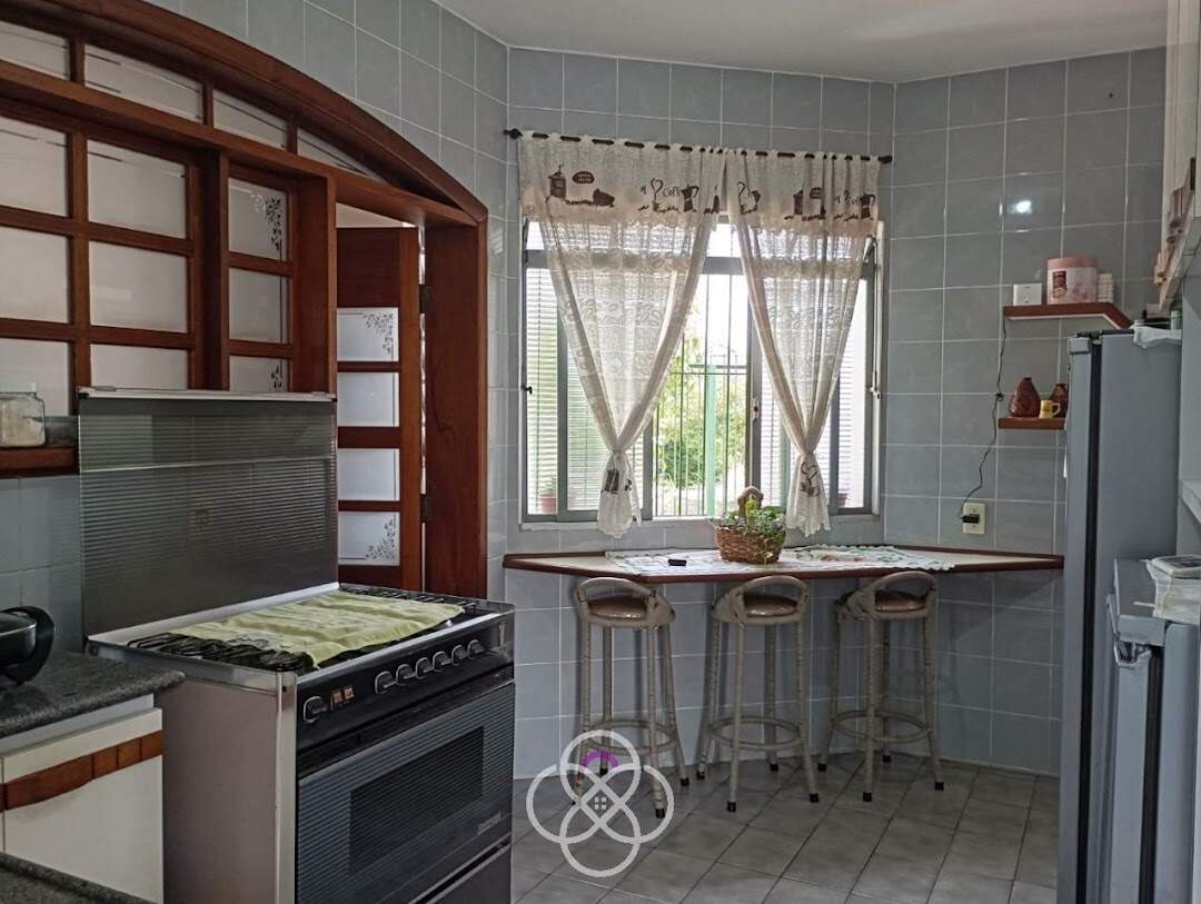 Casa à venda no Jardim Torres São José: 