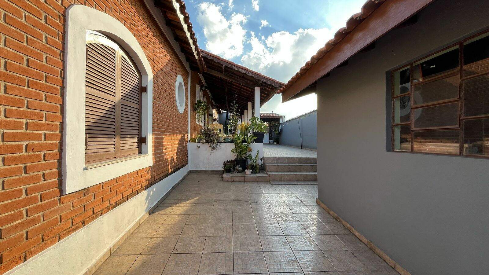 Casa à venda no Vila Nova Esperia: 