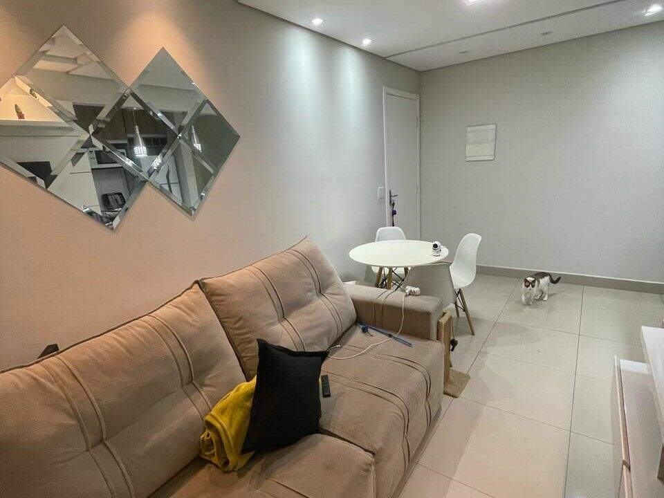 Apartamento à venda no Distrito Industrial: 