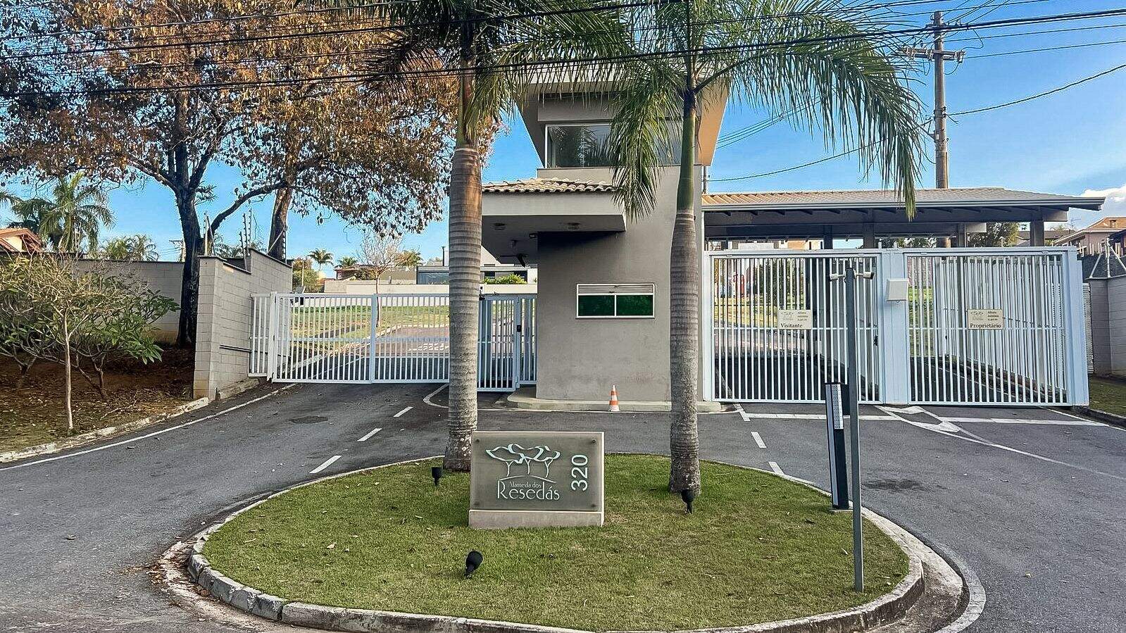 Terreno à venda no Chácara Malota: 