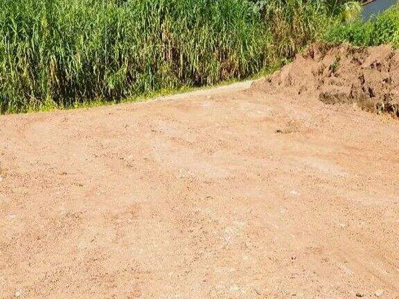 Terreno à venda no Residencial Água Doce: 