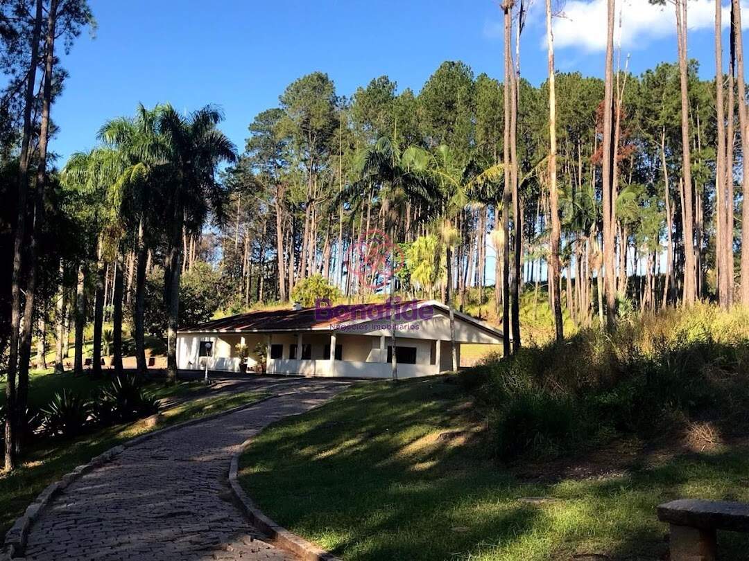 Área à venda no Champirra: 