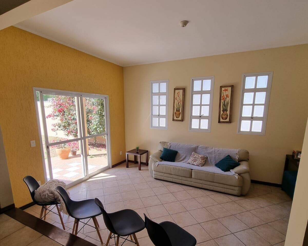 Casa à venda no Jardim Santa Teresa: 