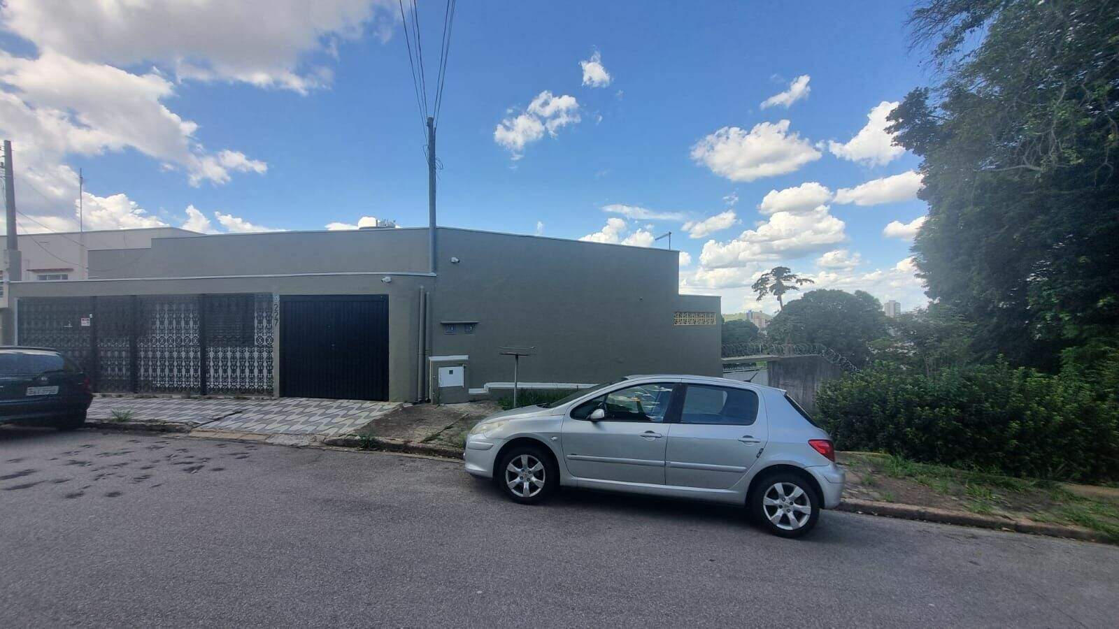 Casa à venda no Jardim Messina: 