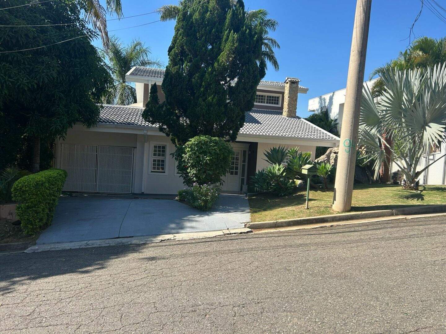 Casa à venda no Condomínio Estância Marambaia: 